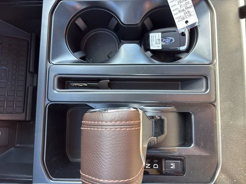 New 2025 Ford F150 King Ranch w/ FX4 Off-Road Package image 25