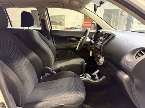 Used 2014 Scion xD FWD image 22