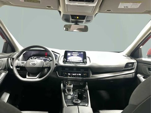 New 2026 Nissan Rogue SV AWD/4WD image 19