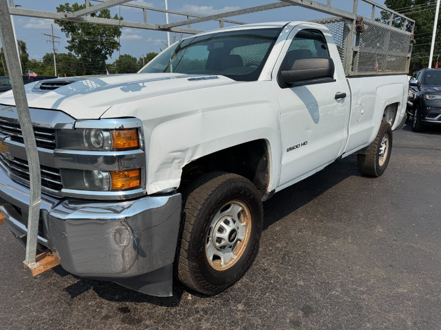 Used 2017 Chevrolet Silverado 2500 W/T AWD/4WD image 9