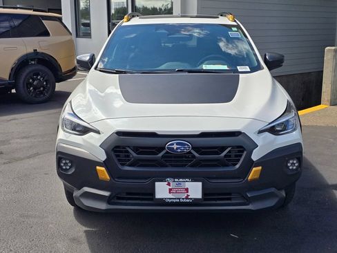 Certified 2024 Subaru Crosstrek 2.5i Wilderness w/ Crosstrek Mirror Package AWD/4WD image 2