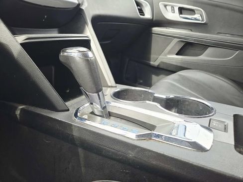 Used 2016 Chevrolet Equinox LTZ w/ Enhanced Convenience Package AWD/4WD image 18