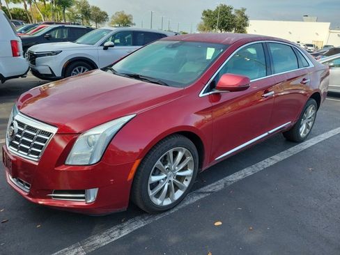 Used 2014 Cadillac XTS Luxury w/ Driver Awareness Package image 2