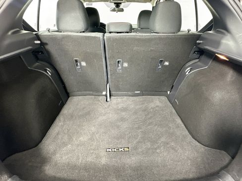 Used 2021 Nissan Kicks SR FWD image 22