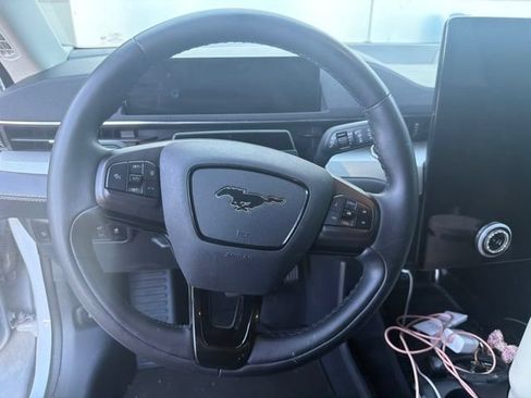 Used 2023 Ford Mustang Mach-E Select RWD image 8