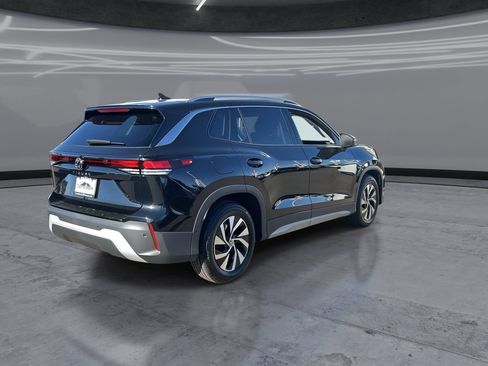 Certified 2026 Volkswagen Tiguan S FWD image 5