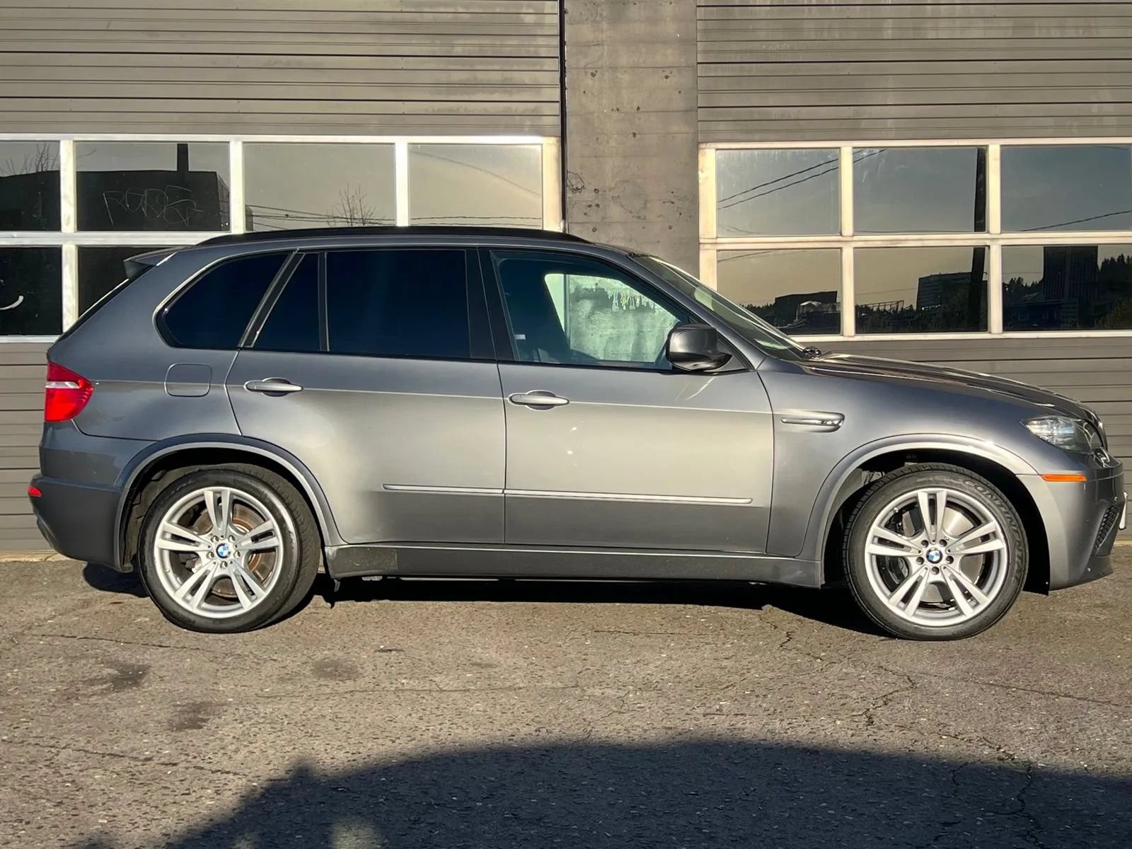 Used 2010 BMW X5 M AWD/4WD image 7