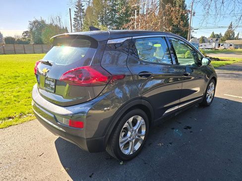 Used 2020 Chevrolet Bolt LT image 7