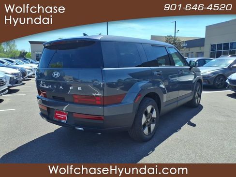 Used 2026 Hyundai Santa Fe SE FWD image 5