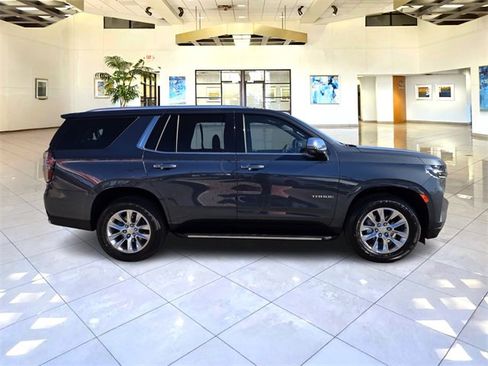 Used 2021 Chevrolet Tahoe Premier w/ Premium Package image 8