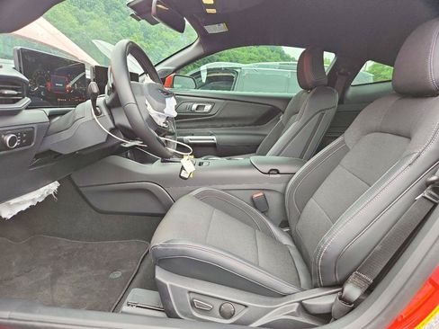 Used 2024 Ford Mustang GT RWD image 6