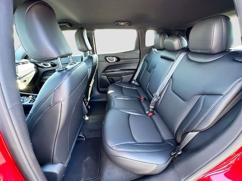 New 2026 Jeep Compass Latitude image 16