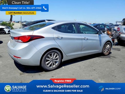 Used 2015 Hyundai Elantra SE w/ Option Group 03 FWD image 4