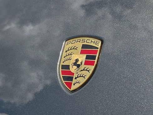 Used 2018 Porsche Macan GTS AWD/4WD image 29