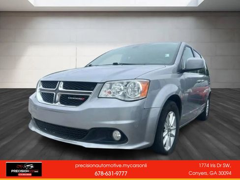 Used 2019 Dodge Grand Caravan SXT image 1