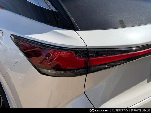 Used 2024 Lexus RX 350 Premium Plus w/ Convenience Package image 9