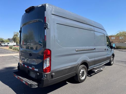Used 2019 Ford Transit 250 148 High Roof Extended RWD image 6