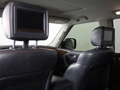 Used 2019 Nissan Armada Platinum w/ Captain's Chairs Package image 2