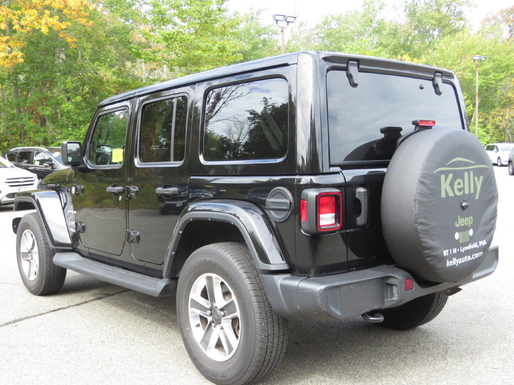 Used 2022 Jeep Wrangler Unlimited Sahara AWD/4WD image 7