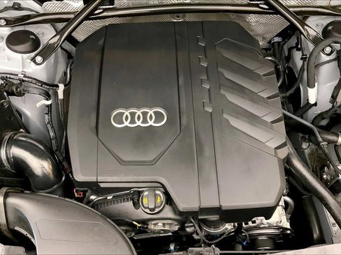 Certified 2025 Audi Q5 2.0T Premium Plus w/ Premium Plus Package image 29