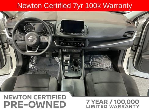 Used 2023 Nissan Rogue S FWD image 9
