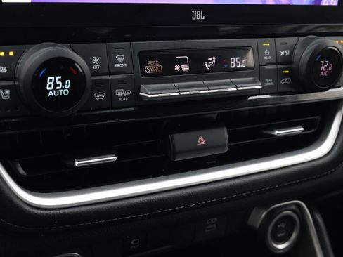 Used 2026 Toyota Grand Highlander AWD image 24