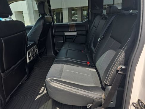 Used 2019 Ford F150 Lariat AWD/4WD image 10