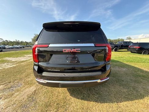 Used 2025 GMC Yukon XL Elevation AWD/4WD image 4