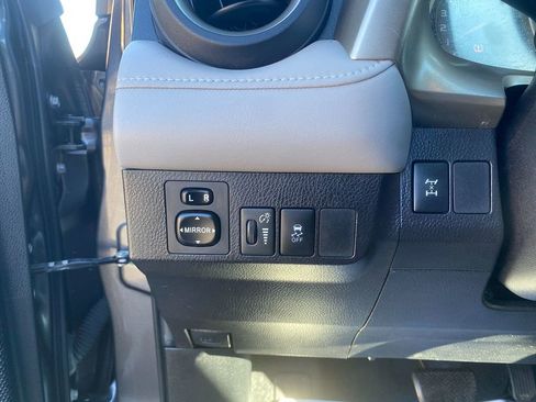 Used 2015 Toyota RAV4 XLE image 14