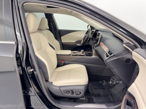 Certified 2026 Lexus RX 350 Premium Plus w/ Accessory Package (Z1) FWD image 31
