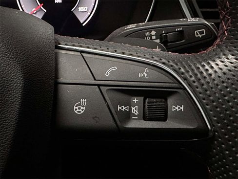 Used 2023 Audi SQ5 Premium Plus w/ Premium Plus Package image 32