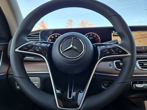 New 2026 Mercedes-Benz GLE 350 4MATIC image 19