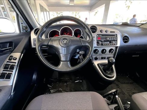 Used 2003 Toyota Matrix XR w/ Sport Pkg FWD image 8