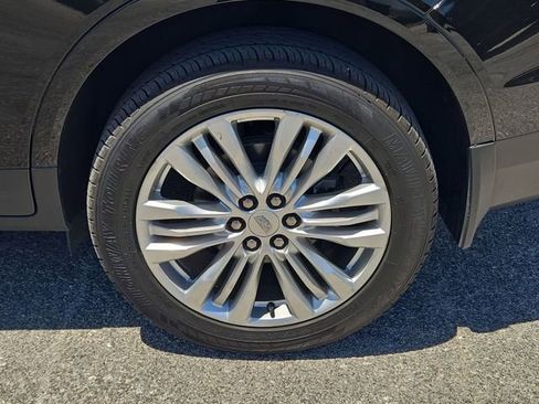 Used 2019 Cadillac XT5 Premium Luxury image 6