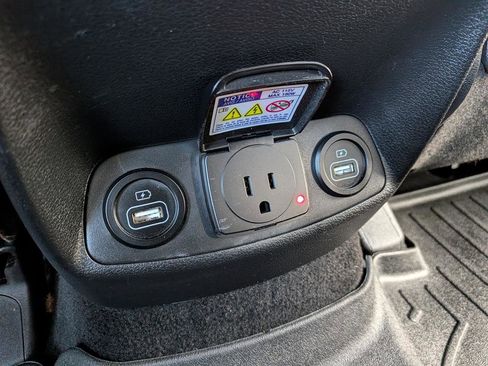 Certified 2023 Hyundai Santa Fe Calligraphy image 27