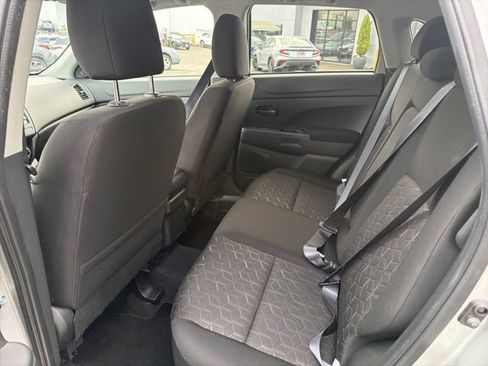 Used 2024 Mitsubishi Outlander Sport ES image 8