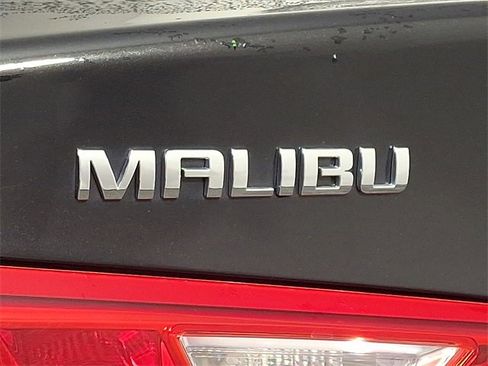Used 2023 Chevrolet Malibu LT image 29