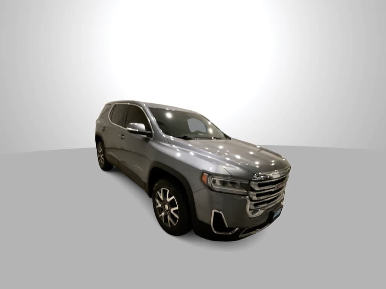 Used 2021 GMC Acadia SLE w/ LPO, Floor Liner Package AWD/4WD image 2
