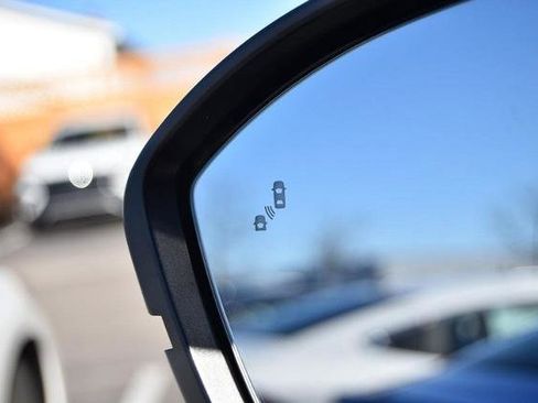 Certified 2023 Nissan Pathfinder SL w/ SL Premium Package image 10