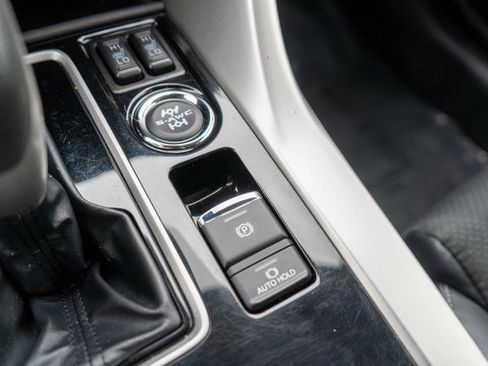 Used 2023 Mitsubishi Eclipse Cross AWD image 30