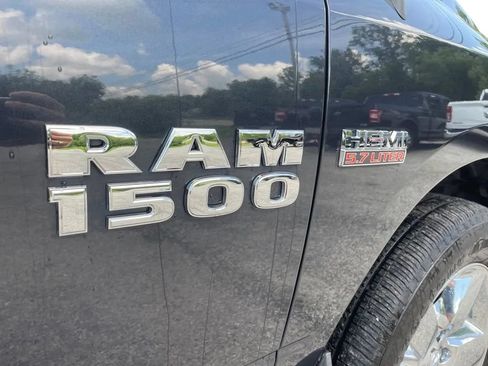 Used 2018 RAM 1500 Big Horn AWD/4WD image 11