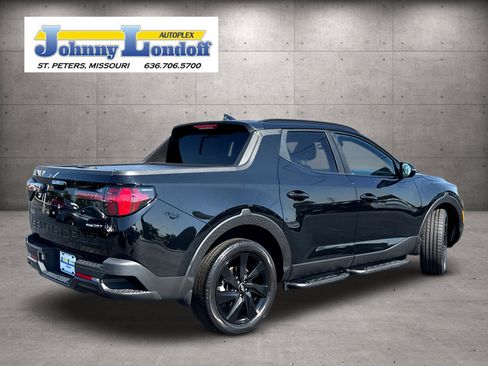 Used 2023 Hyundai Santa Cruz Night w/ Cargo Package AWD/4WD image 2