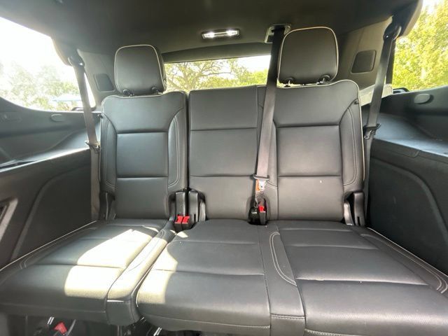 Used 2025 GMC Yukon Elevation AWD/4WD image 40