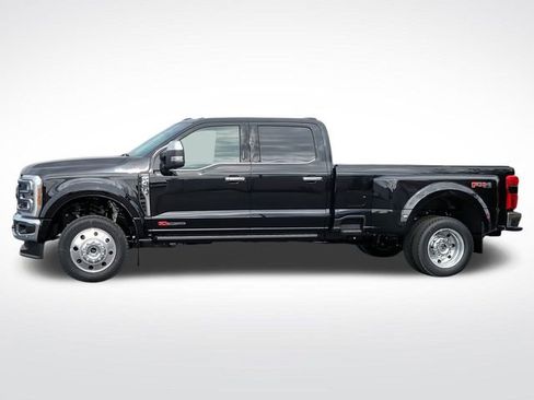 New 2026 Ford F450 Lariat w/ Lariat Ultimate Package image 5