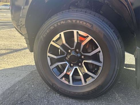 Used 2023 Toyota Tacoma TRD Sport image 8