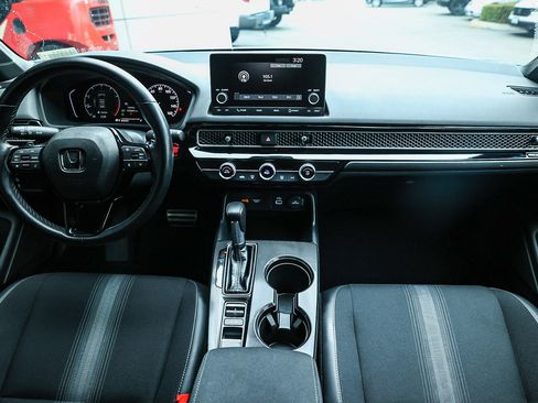 Certified 2024 Honda Civic Sport image 3