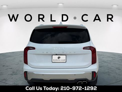 Used 2024 Kia Telluride S w/ S Sunroof Package FWD image 5
