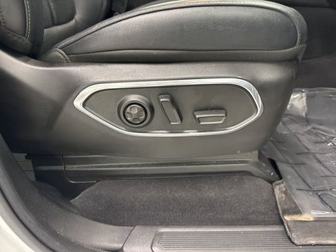 Used 2022 Jeep Wagoneer Series II w/ Premium Group I image 27