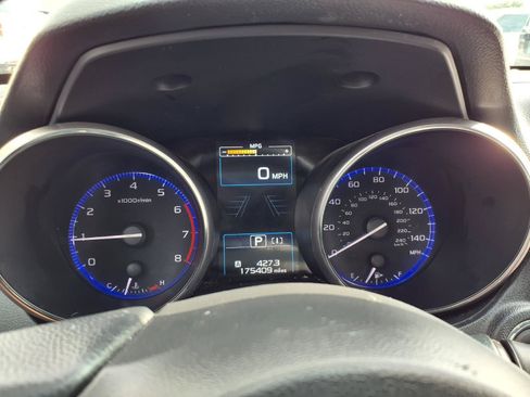 Used 2017 Subaru Outback 2.5i Limited AWD/4WD image 15