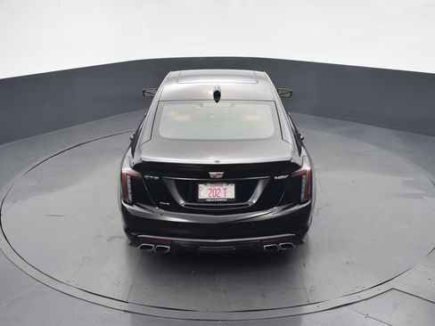 Used 2025 Cadillac CT5 V w/ Platinum Package AWD/4WD image 42